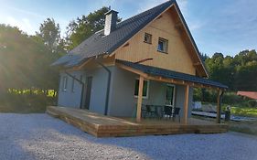 Apartamenty - Domek Bobrowe Zacisze 3